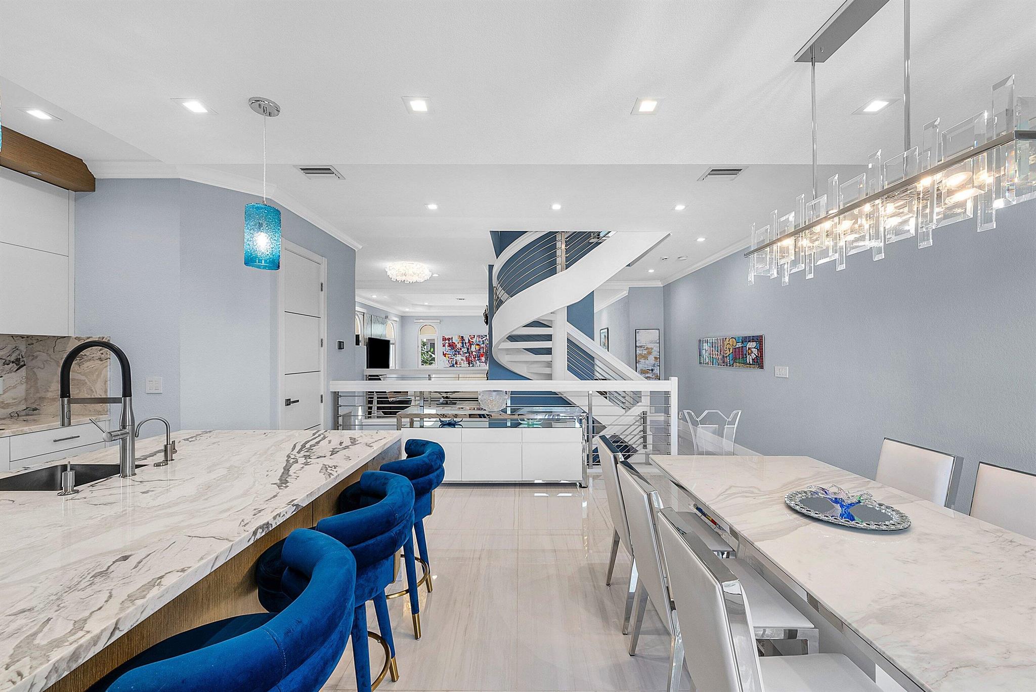 HILLSBORO SHORES SEC - Residential