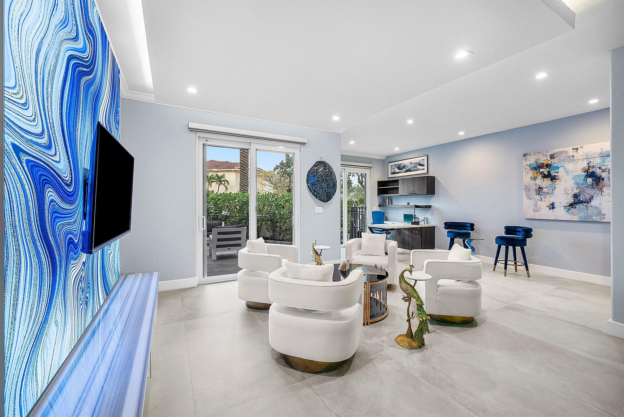 HILLSBORO SHORES SEC - Residential