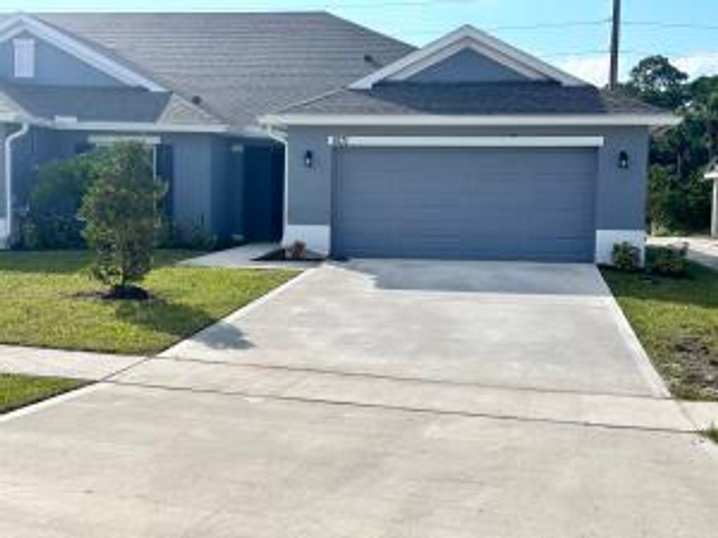 Photo of 5112 Modeno Street, Fort Pierce, FL 34951 (MLS # R11046420)