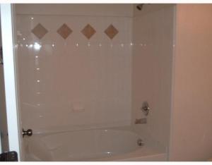 FIORE AT THE GARDENS COND - Residential Lease