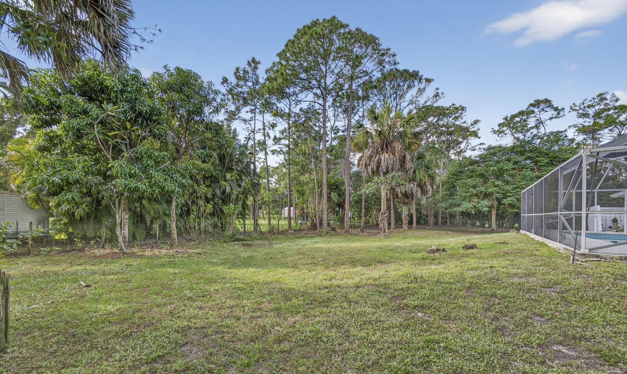 LOXAHATCHEE ACREAGE - Residential