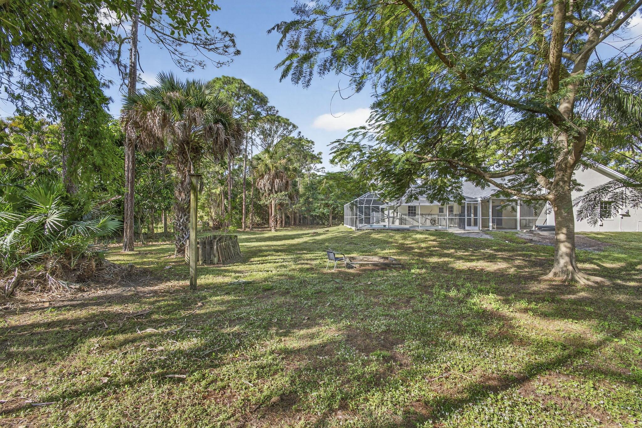 LOXAHATCHEE ACREAGE - Residential
