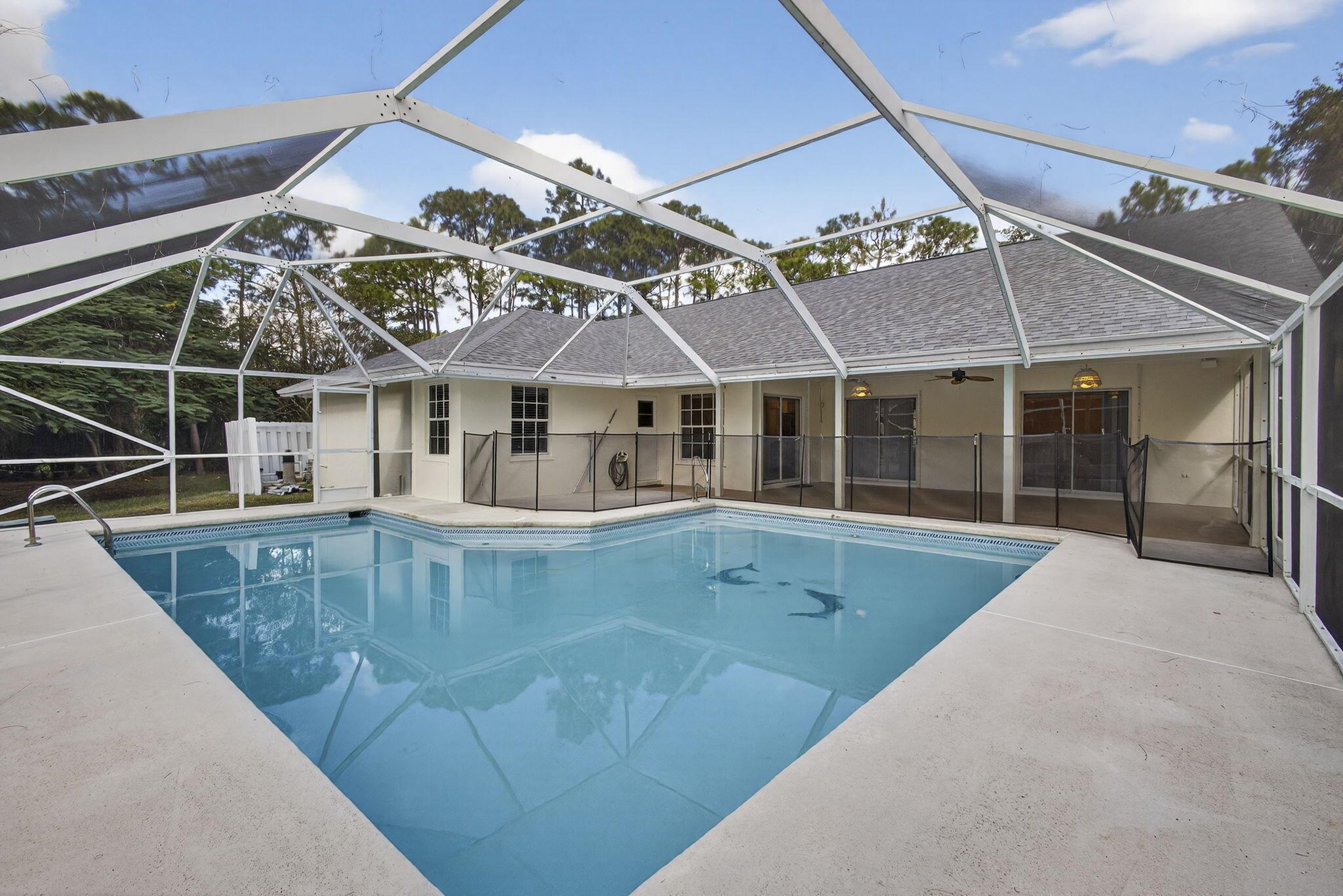 LOXAHATCHEE ACREAGE - Residential