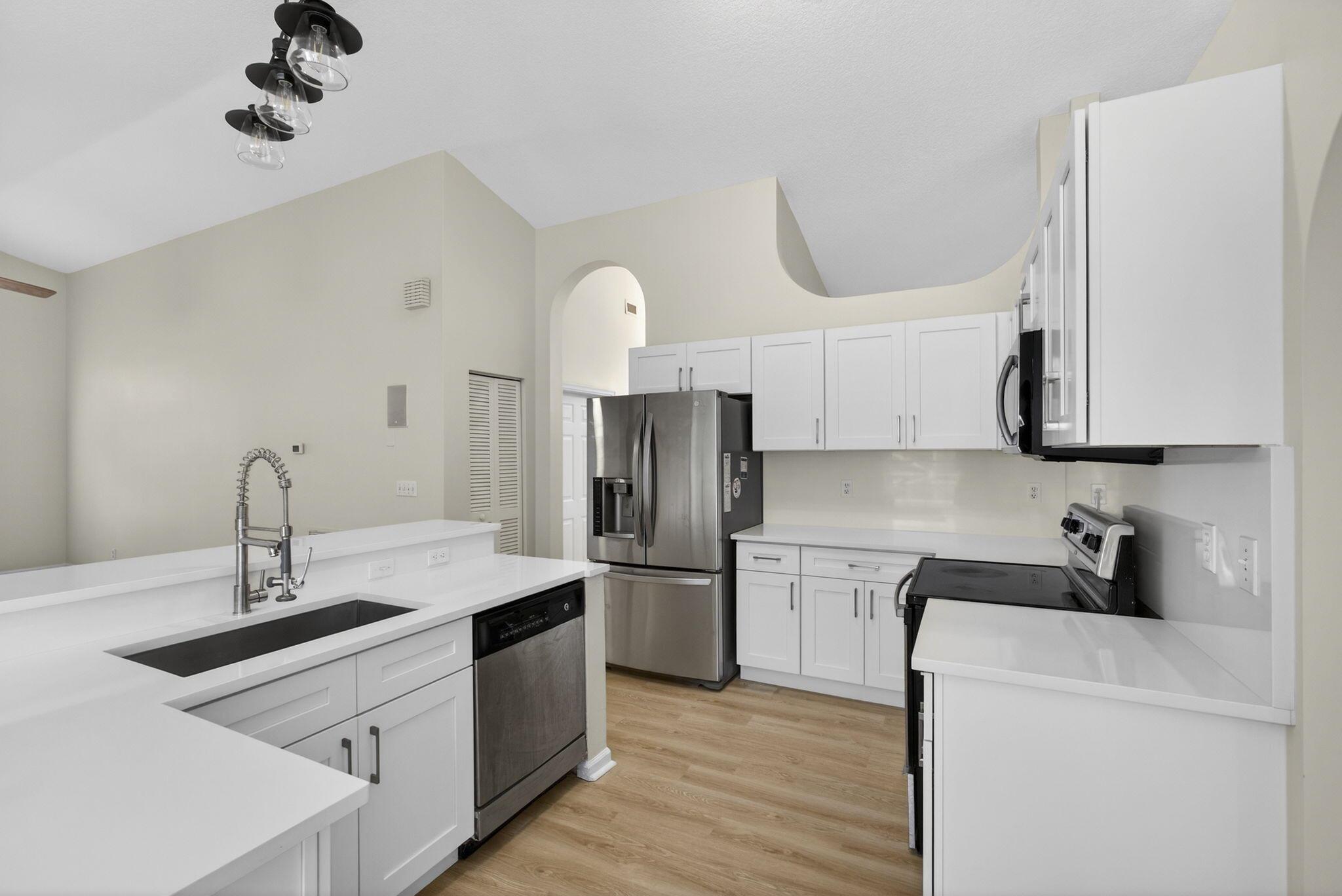 LOXAHATCHEE ACREAGE - Residential