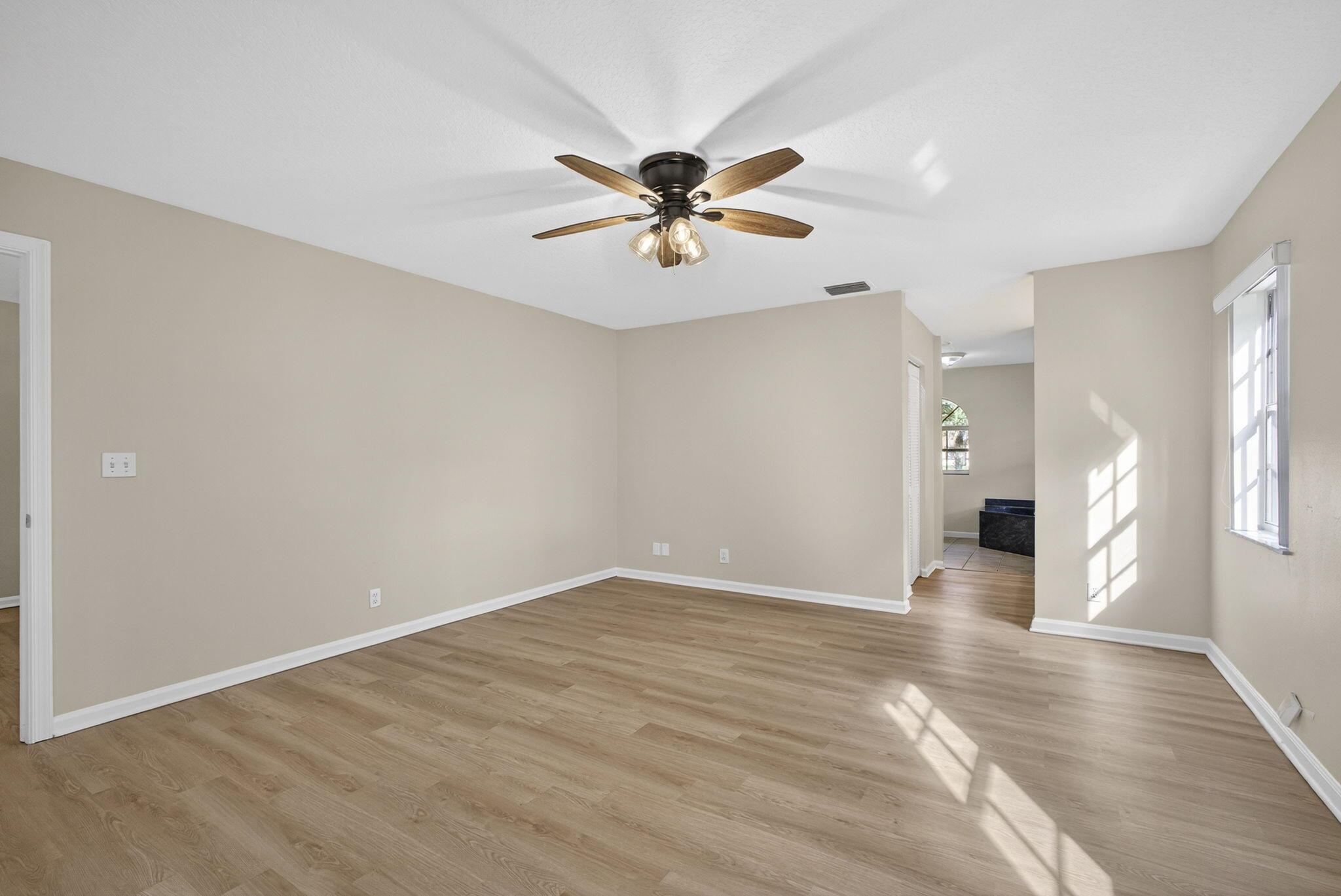 LOXAHATCHEE ACREAGE - Residential