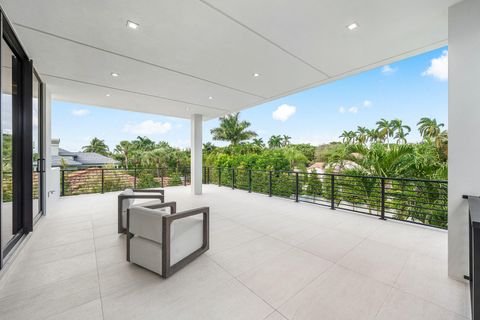 Tiny photo for 481 Thatch Palm Drive, Boca Raton, FL 33432 (MLS # R11149505)