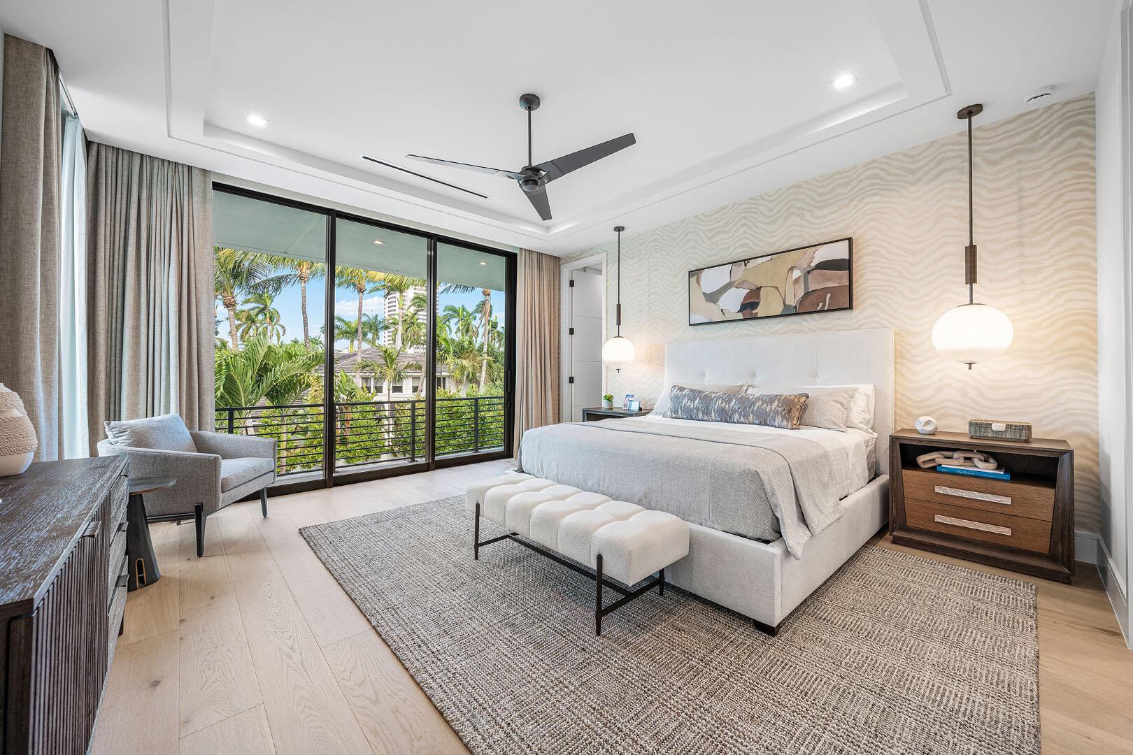 ROYAL PALM YACHT & COUNTR - Residential