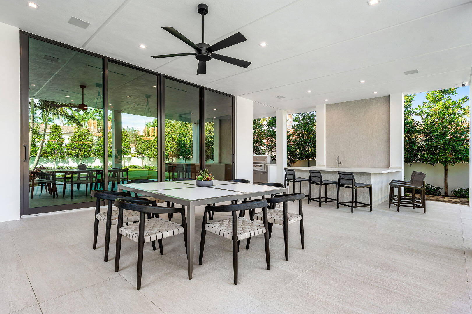 ROYAL PALM YACHT & COUNTRY CLUB - Residential