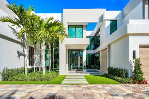 Tiny photo for 481 Thatch Palm Drive, Boca Raton, FL 33432 (MLS # R11149505)