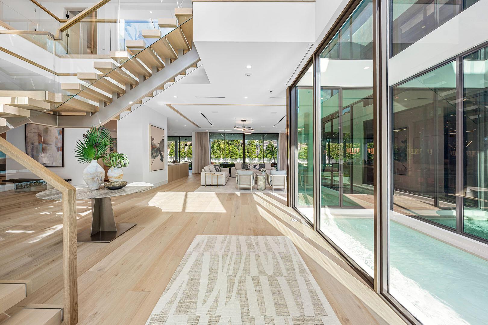 ROYAL PALM YACHT & COUNTR - Residential