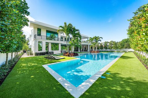 Tiny photo for 481 Thatch Palm Drive, Boca Raton, FL 33432 (MLS # R11149505)