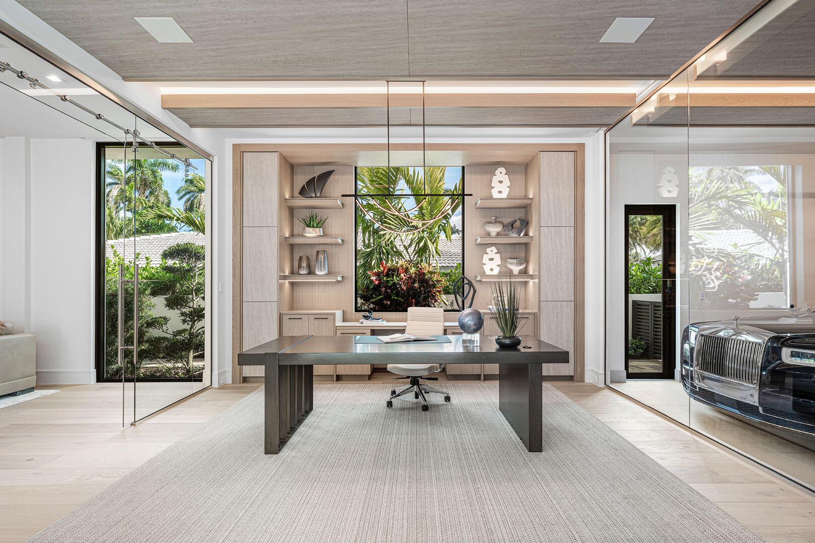 ROYAL PALM YACHT & COUNTR - Residential