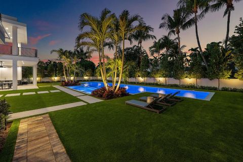 Tiny photo for 481 Thatch Palm Drive, Boca Raton, FL 33432 (MLS # R11149505)