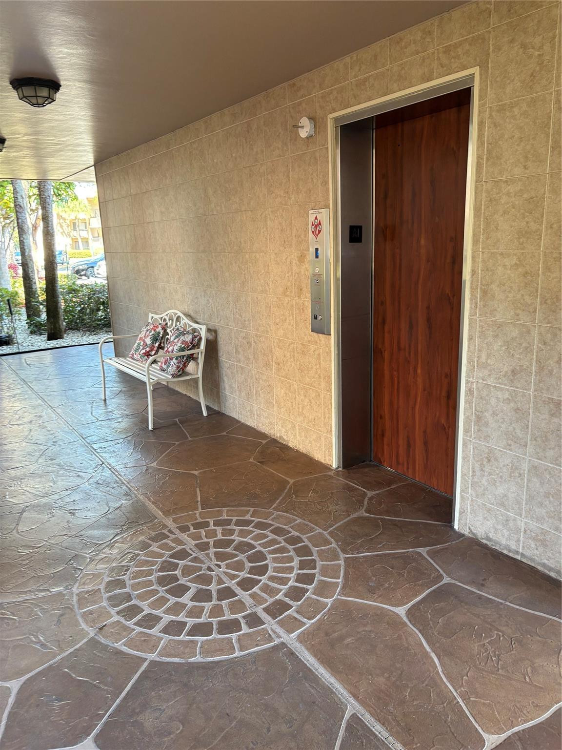 ASHMONT - Residential