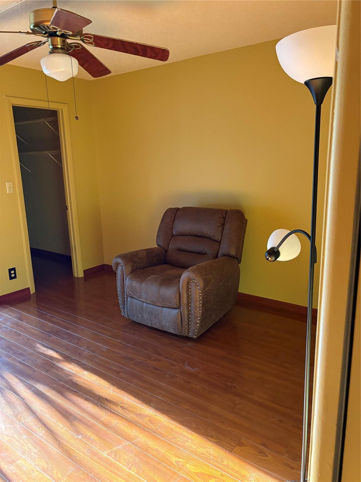 ASHMONT - Residential