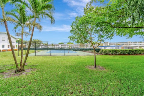 Tiny photo for 4076 Newport Q #4076, Deerfield Beach, FL 33442 (MLS # R11162693)