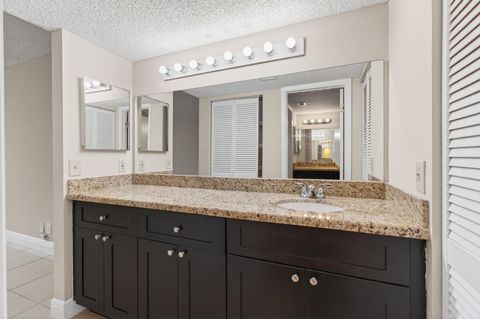 Tiny photo for 9901 Westview Drive #324, Coral Springs, FL 33076 (MLS # R11160461)