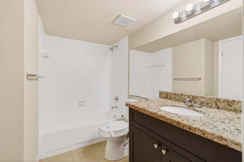 Tiny photo for 9901 Westview Drive #324, Coral Springs, FL 33076 (MLS # R11160461)