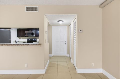 Tiny photo for 9901 Westview Drive #324, Coral Springs, FL 33076 (MLS # R11160461)
