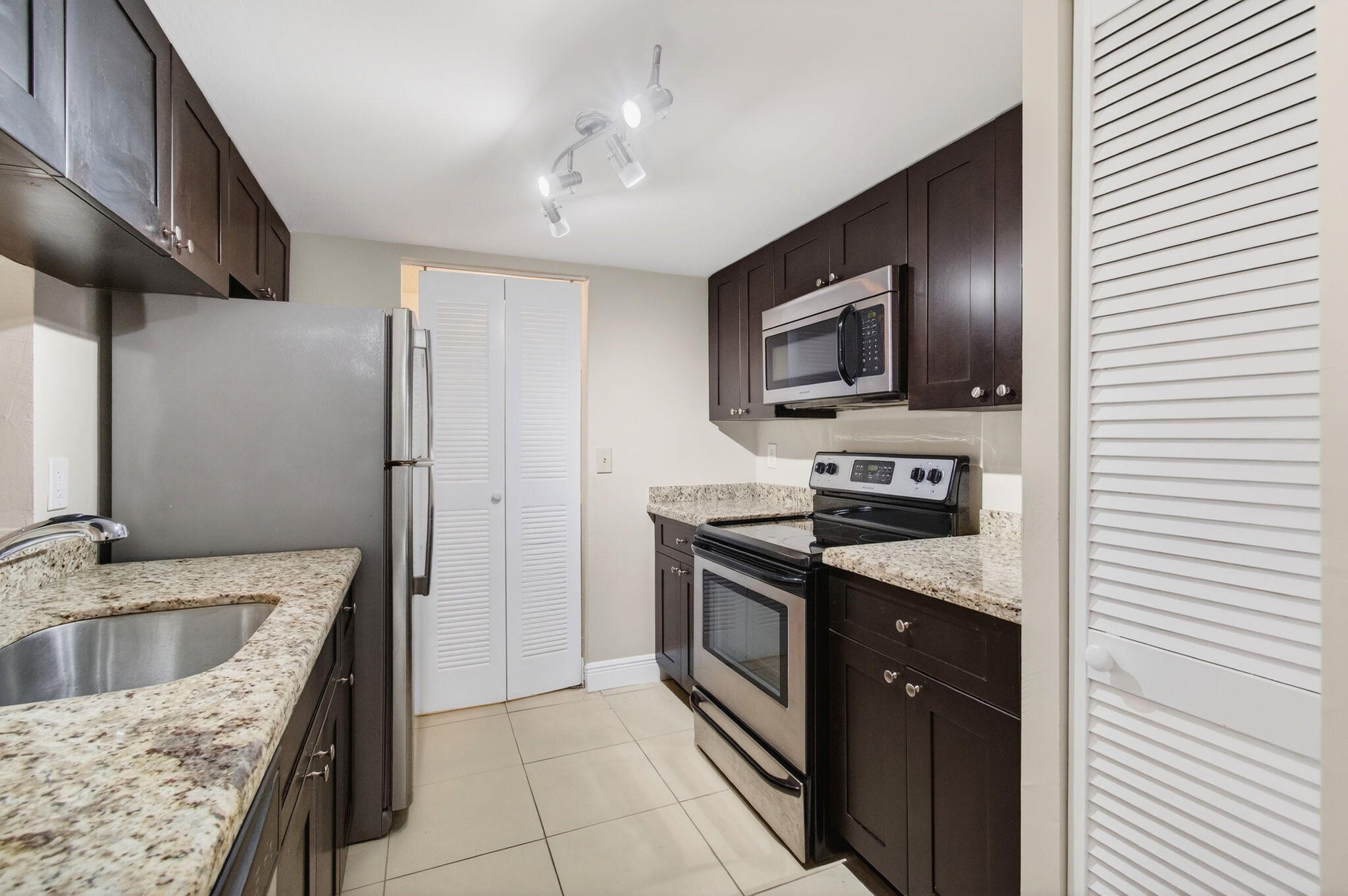 CITATION WAY CONDO - Residential