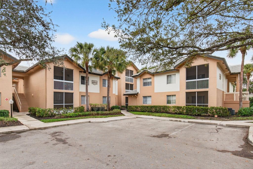 Photo of 9901 Westview Drive #324, Coral Springs, FL 33076 (MLS # R11160461)