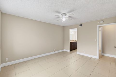 Tiny photo for 9901 Westview Drive #324, Coral Springs, FL 33076 (MLS # R11160461)