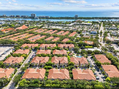 Photo of 115 Lighthouse Circle #C, Tequesta, FL 33469 (MLS # R11152505)