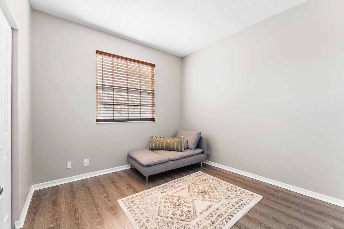 Tequesta Trace - Residential