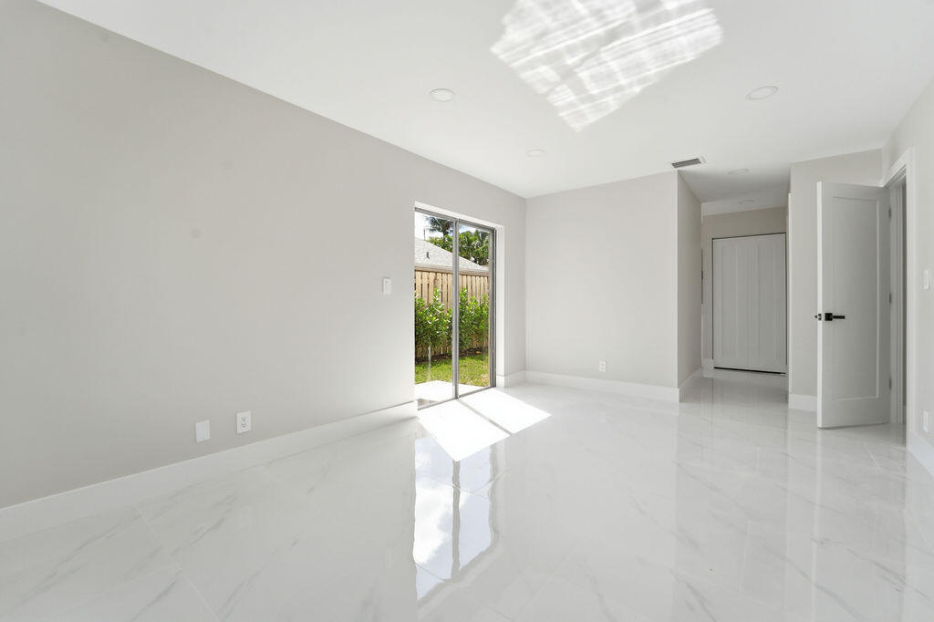 RAINBERRY LAKE PH IV-A - Residential