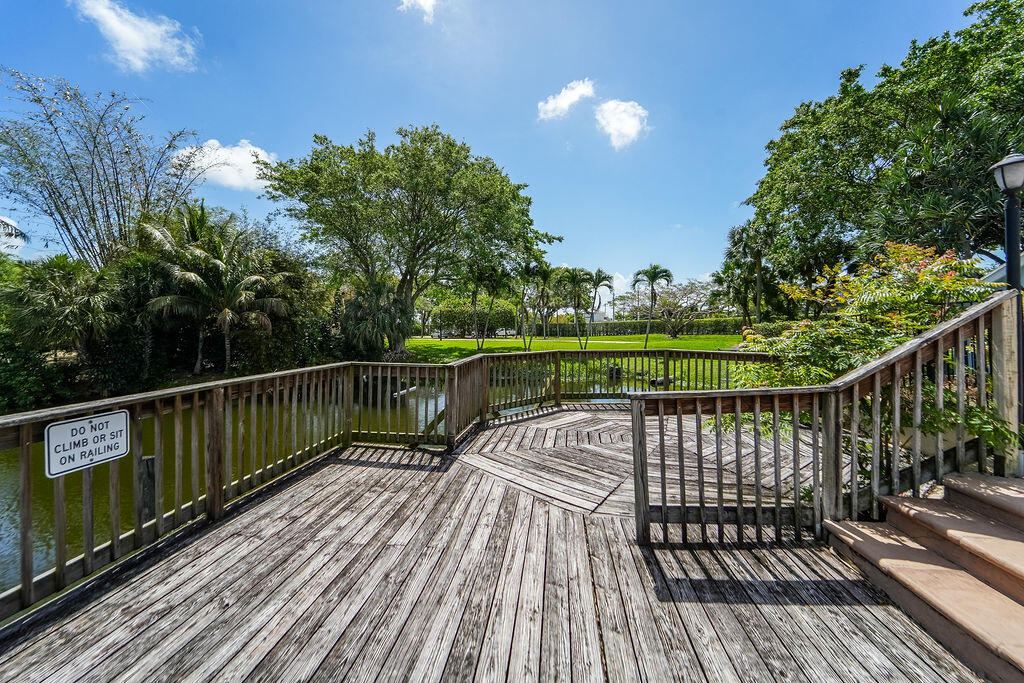 RAINBERRY LAKE PH IV-A - Residential