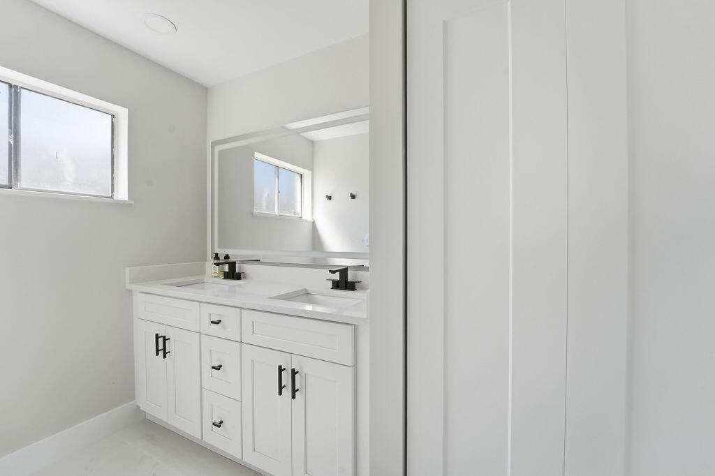 RAINBERRY LAKE PH IV-A - Residential