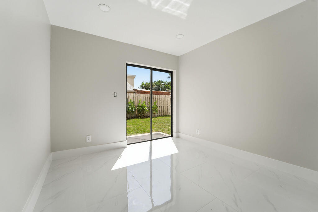 RAINBERRY LAKE PH IV-A - Residential