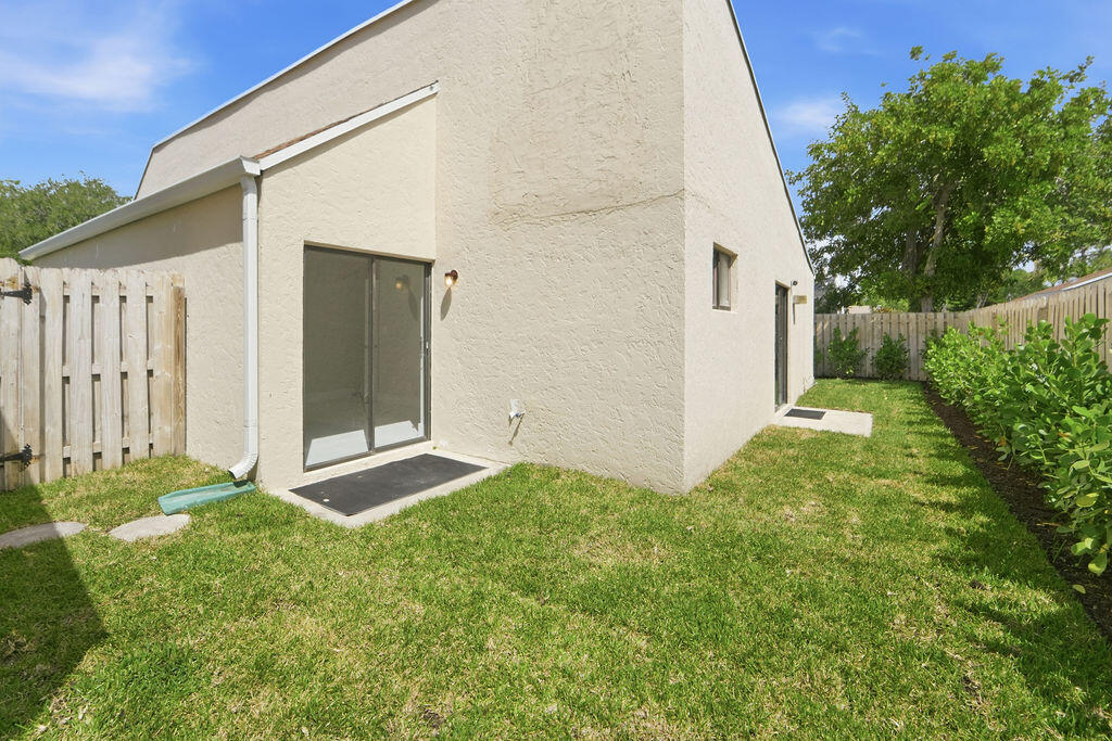 RAINBERRY LAKE PH IV-A - Residential