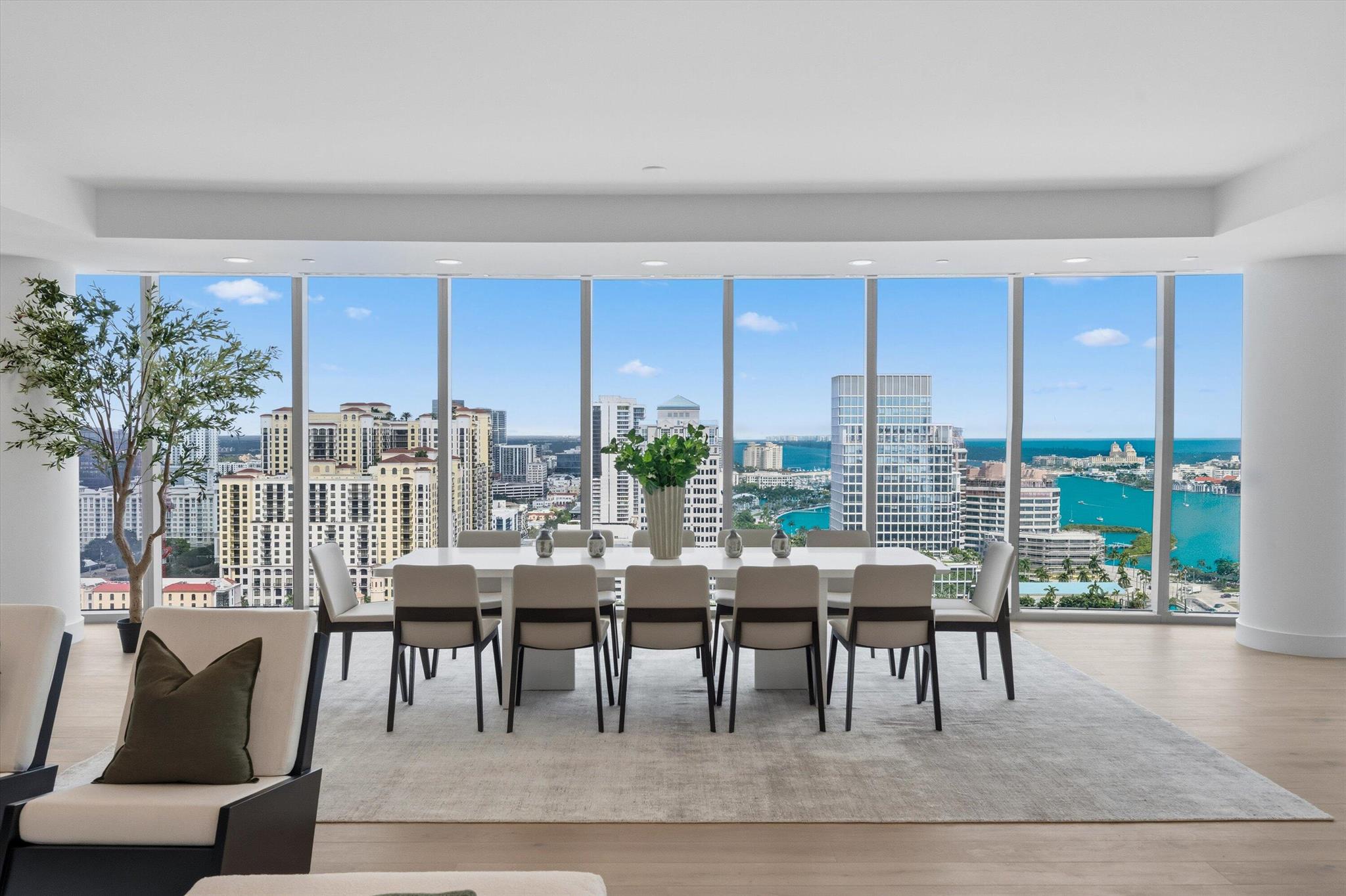 FORTE RESIDENCES CONDO - Residential