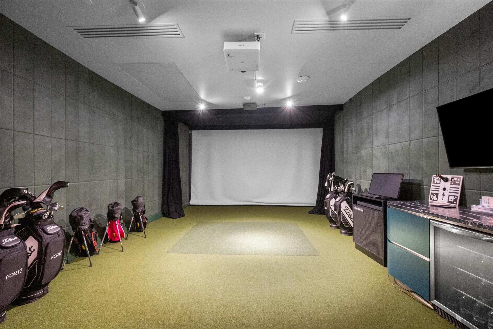 FORTE RESIDENCES CONDO - Residential