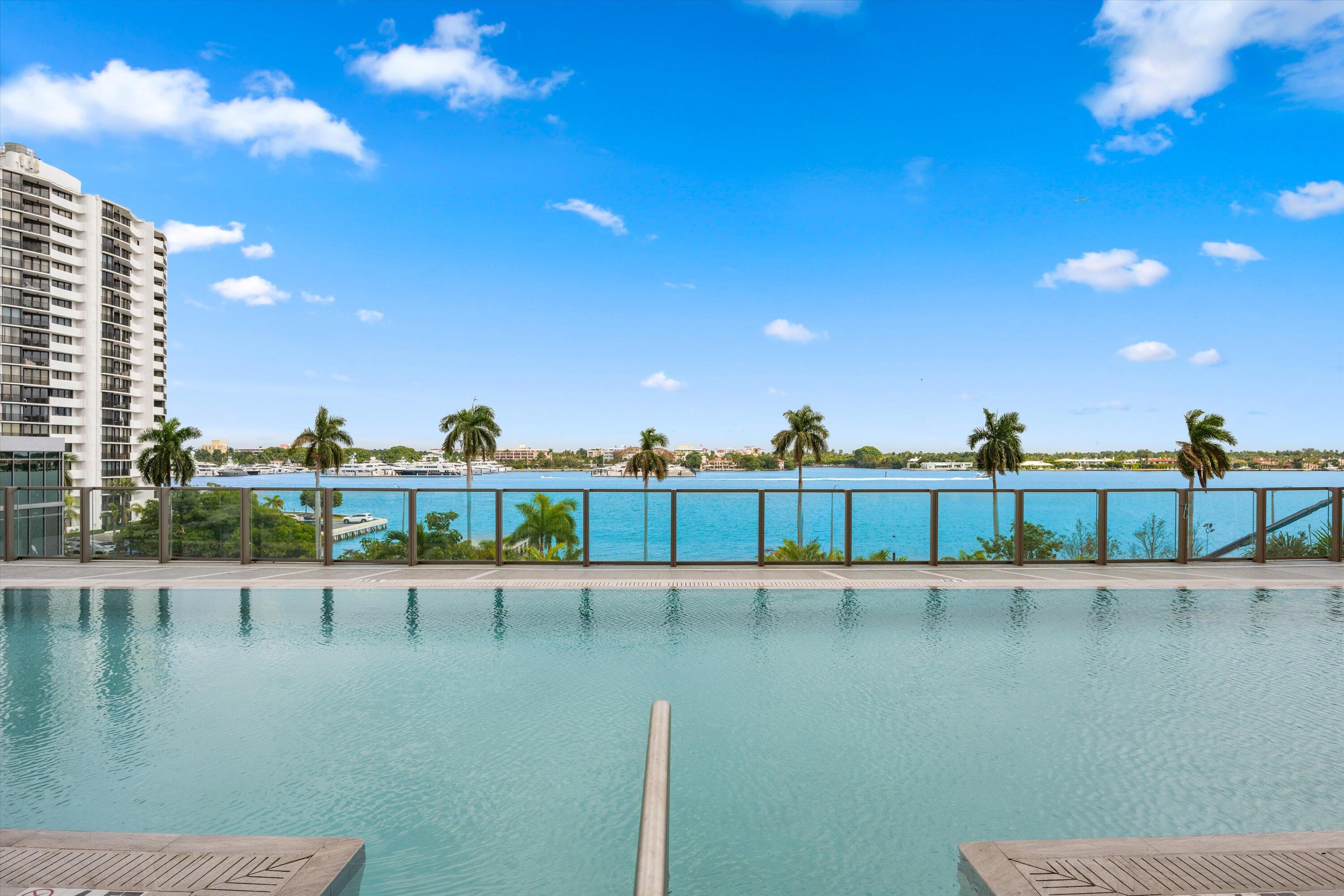 FORTE RESIDENCES CONDO - Residential