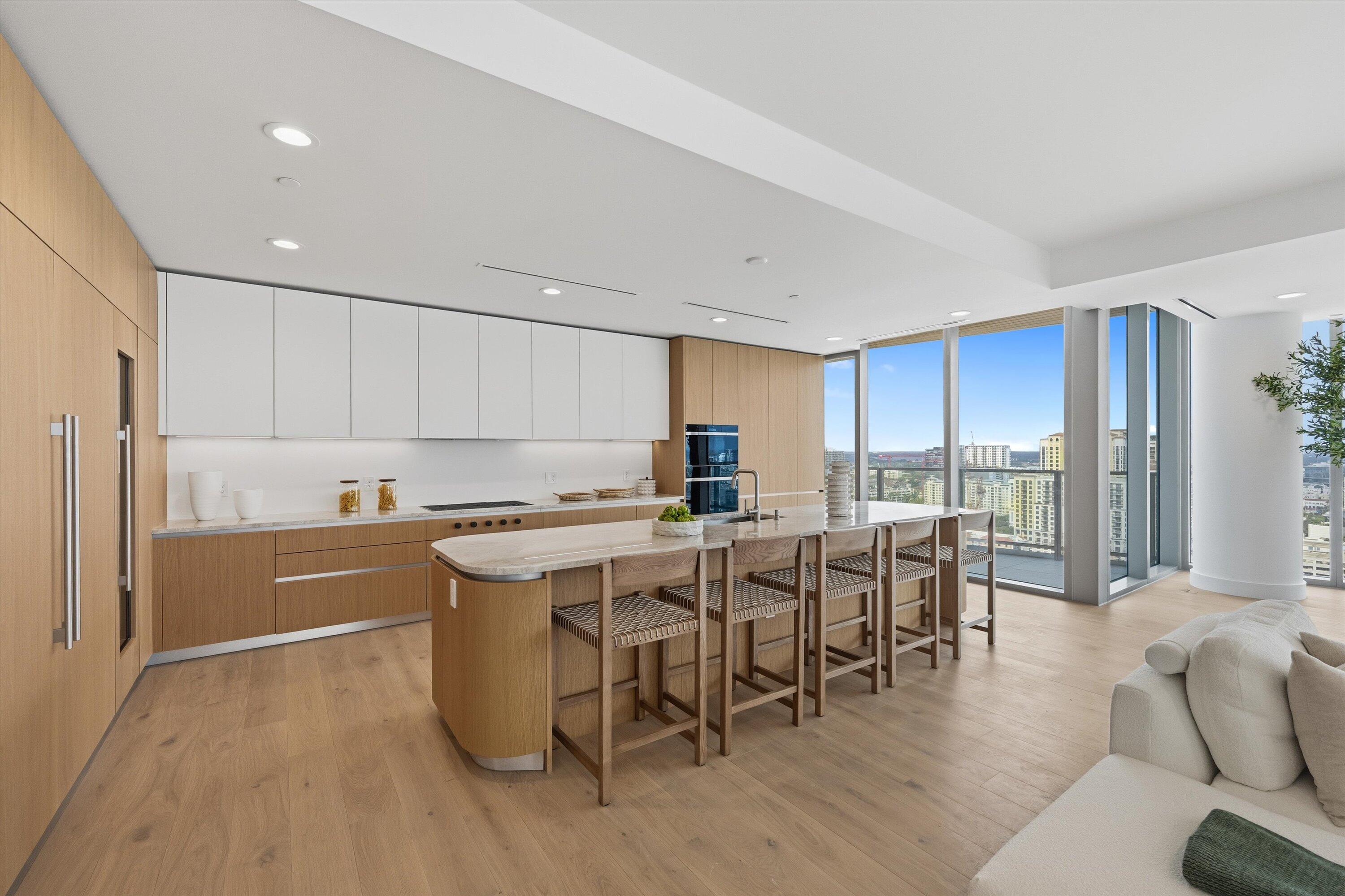 FORTE RESIDENCES CONDO - Residential