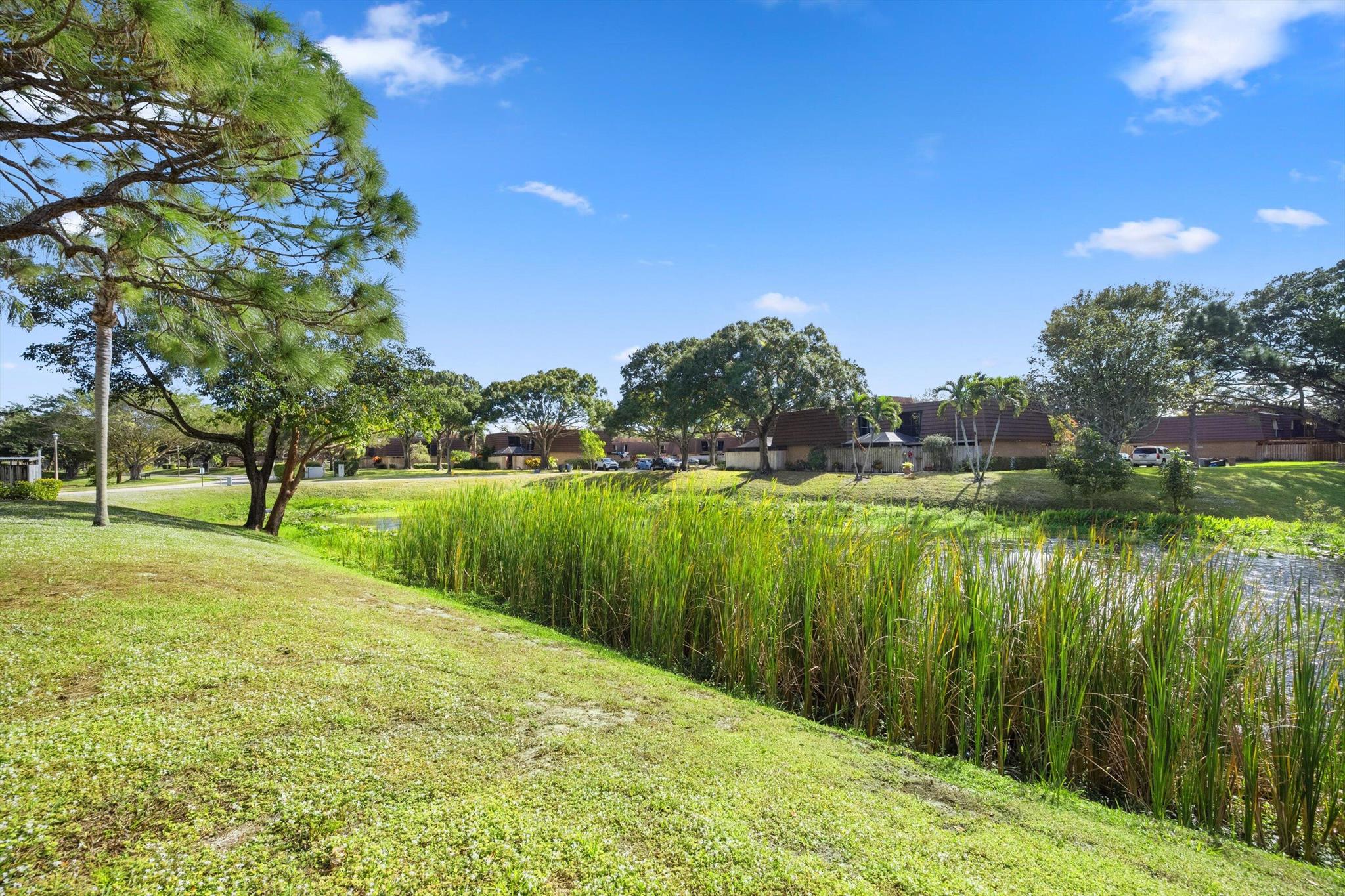 GARDEN LAKES AND GARDEN S - Residential