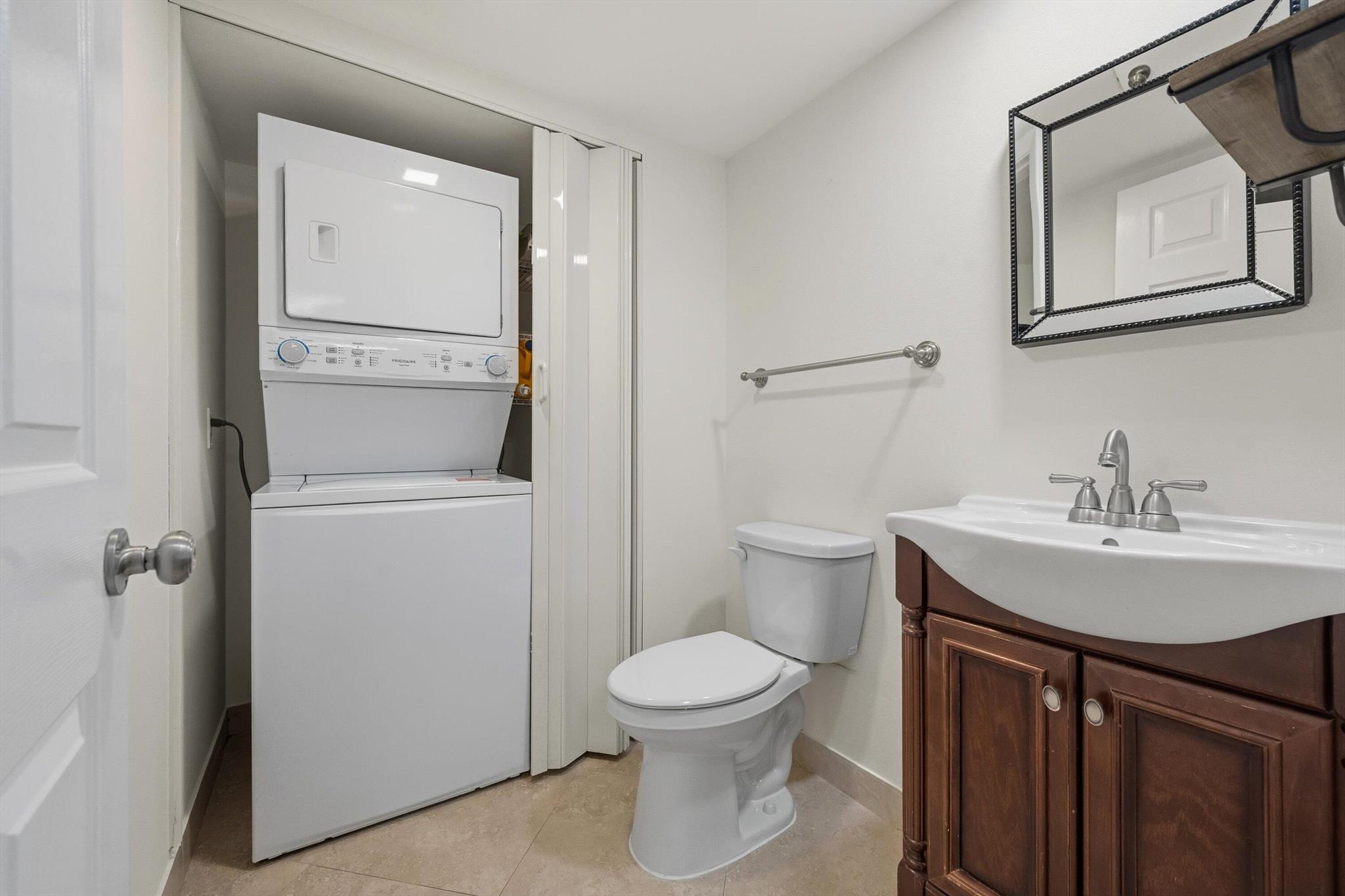 GARDEN LAKES AND GARDEN S - Residential