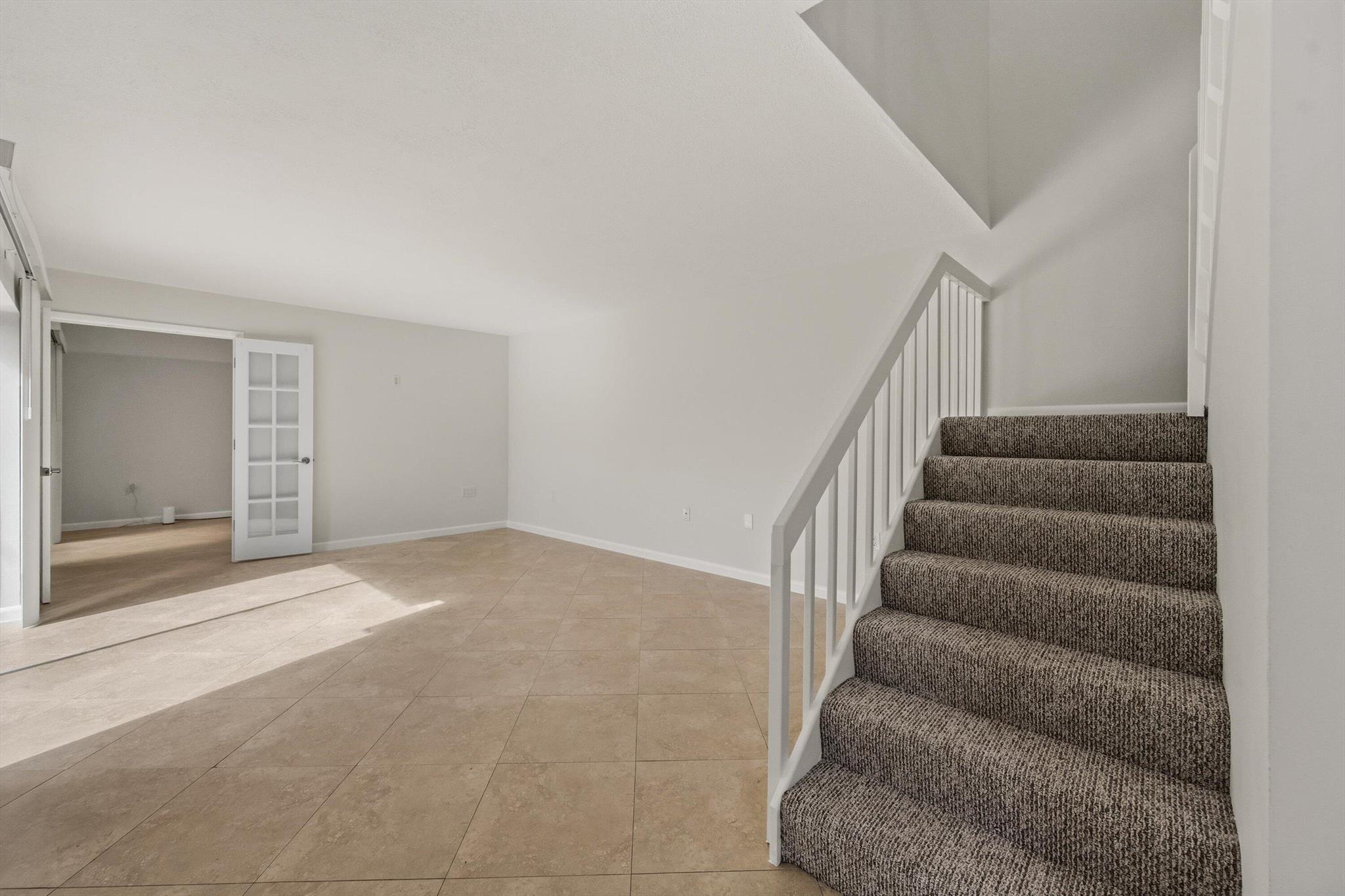 GARDEN LAKES AND GARDEN S - Residential