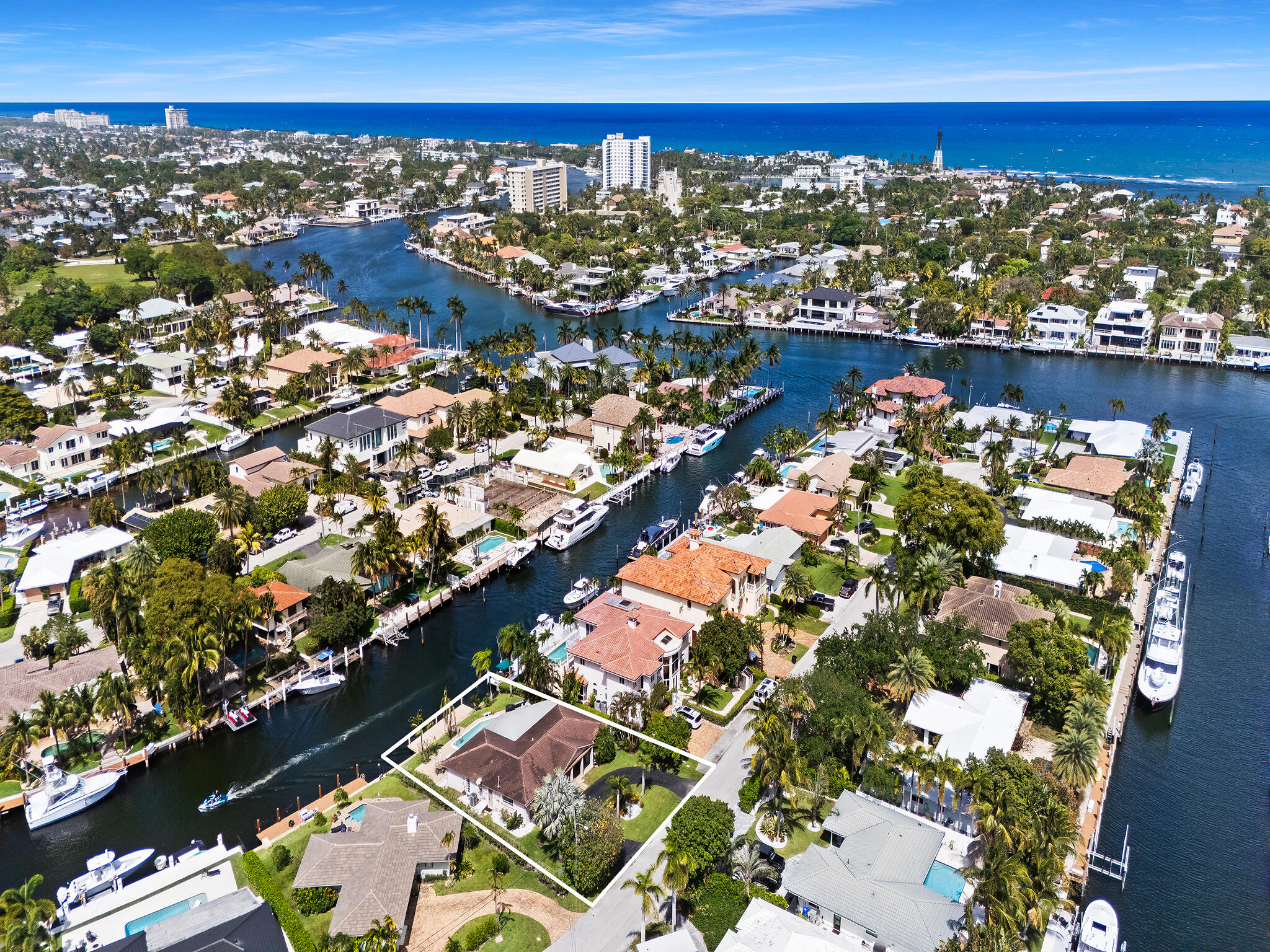 HILLSBORO HARBOR UNIT - Residential