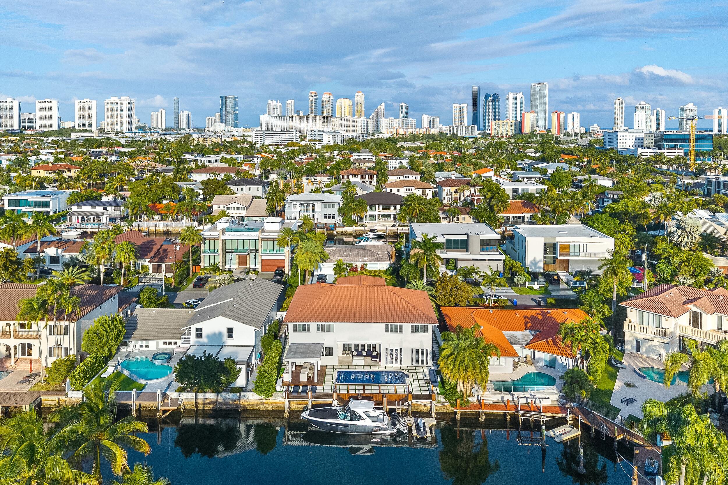 EASTERN SHORES - Residential