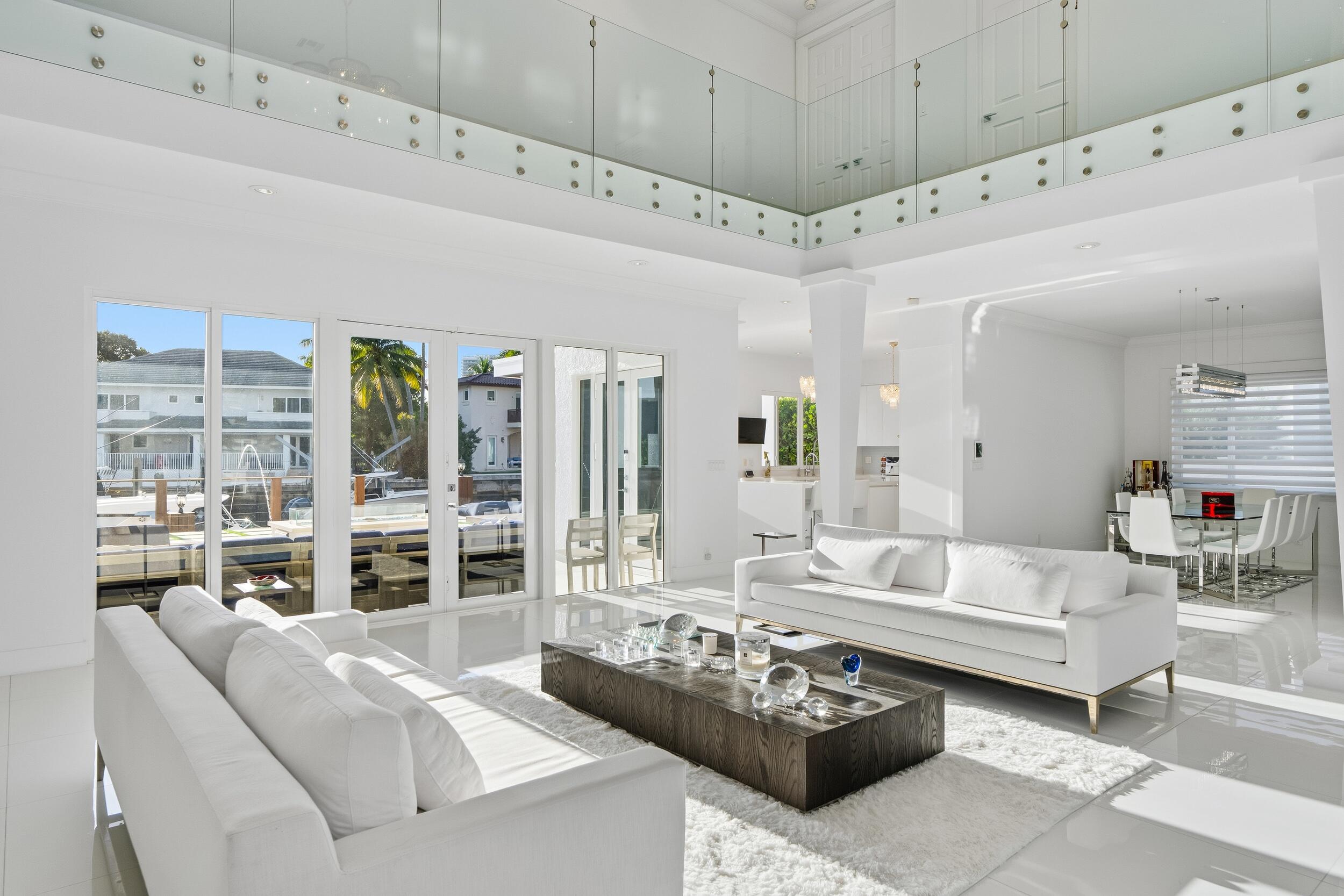 EASTERN SHORES - Residential