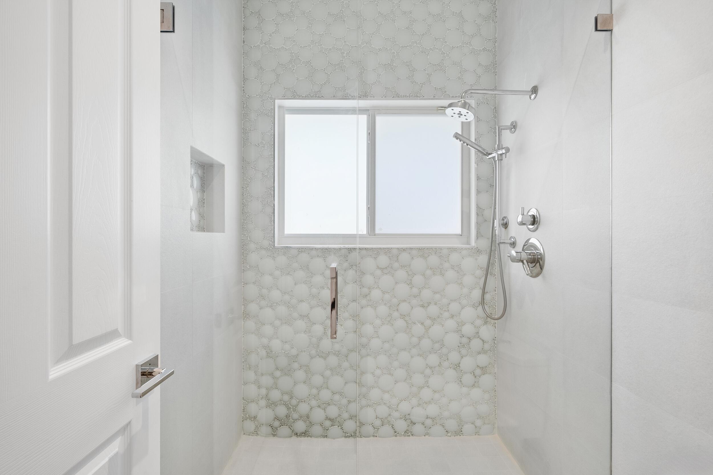 EASTERN SHORES - Residential