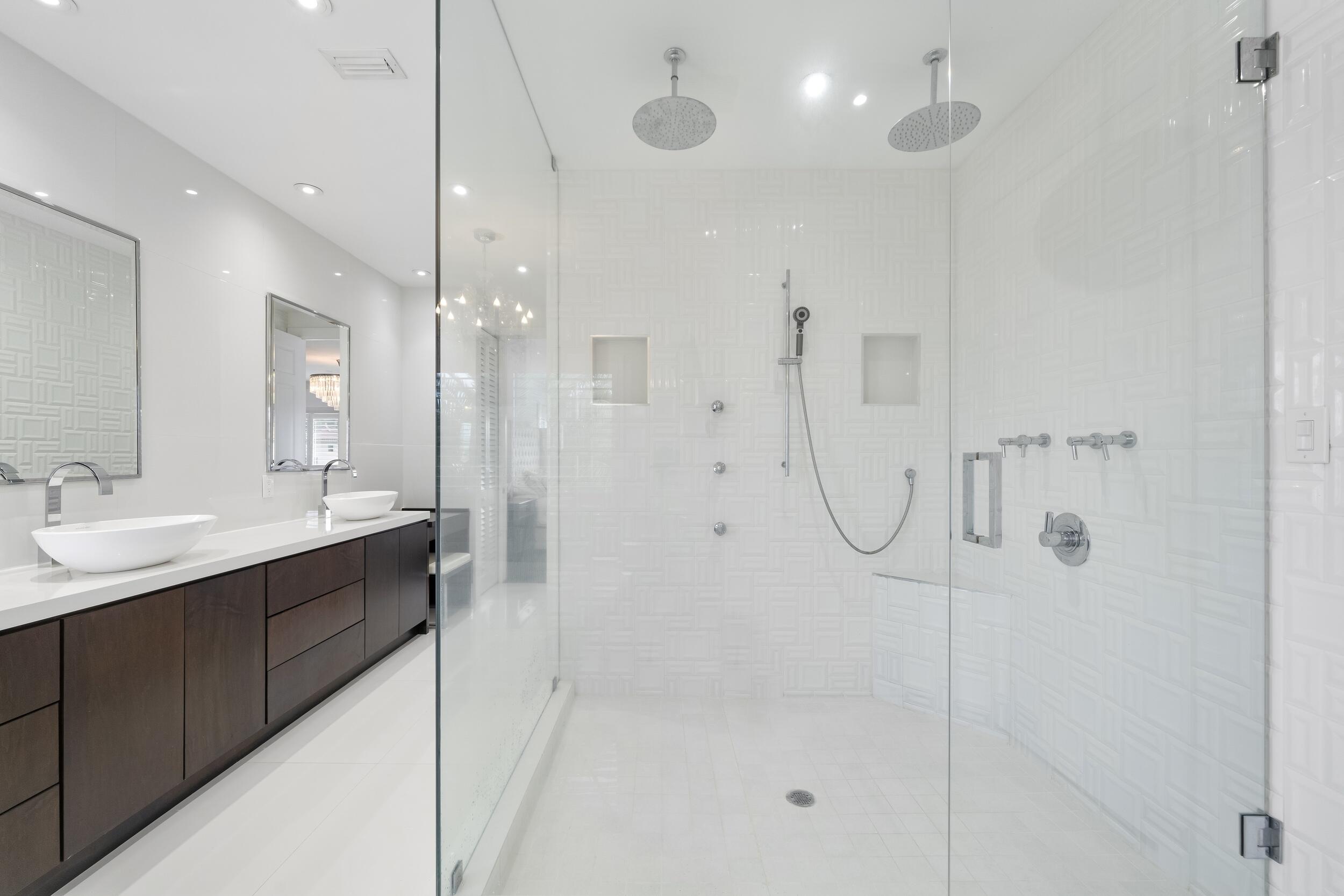 EASTERN SHORES - Residential