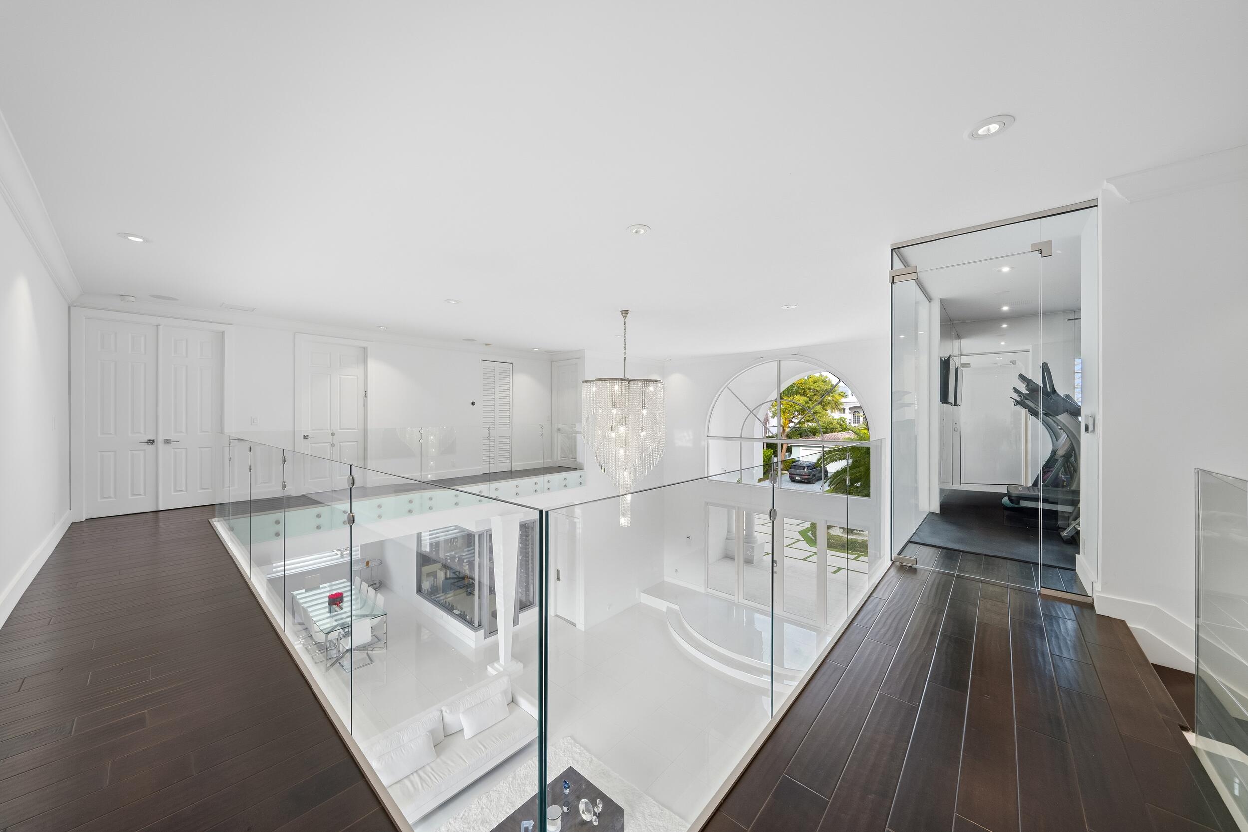 EASTERN SHORES - Residential