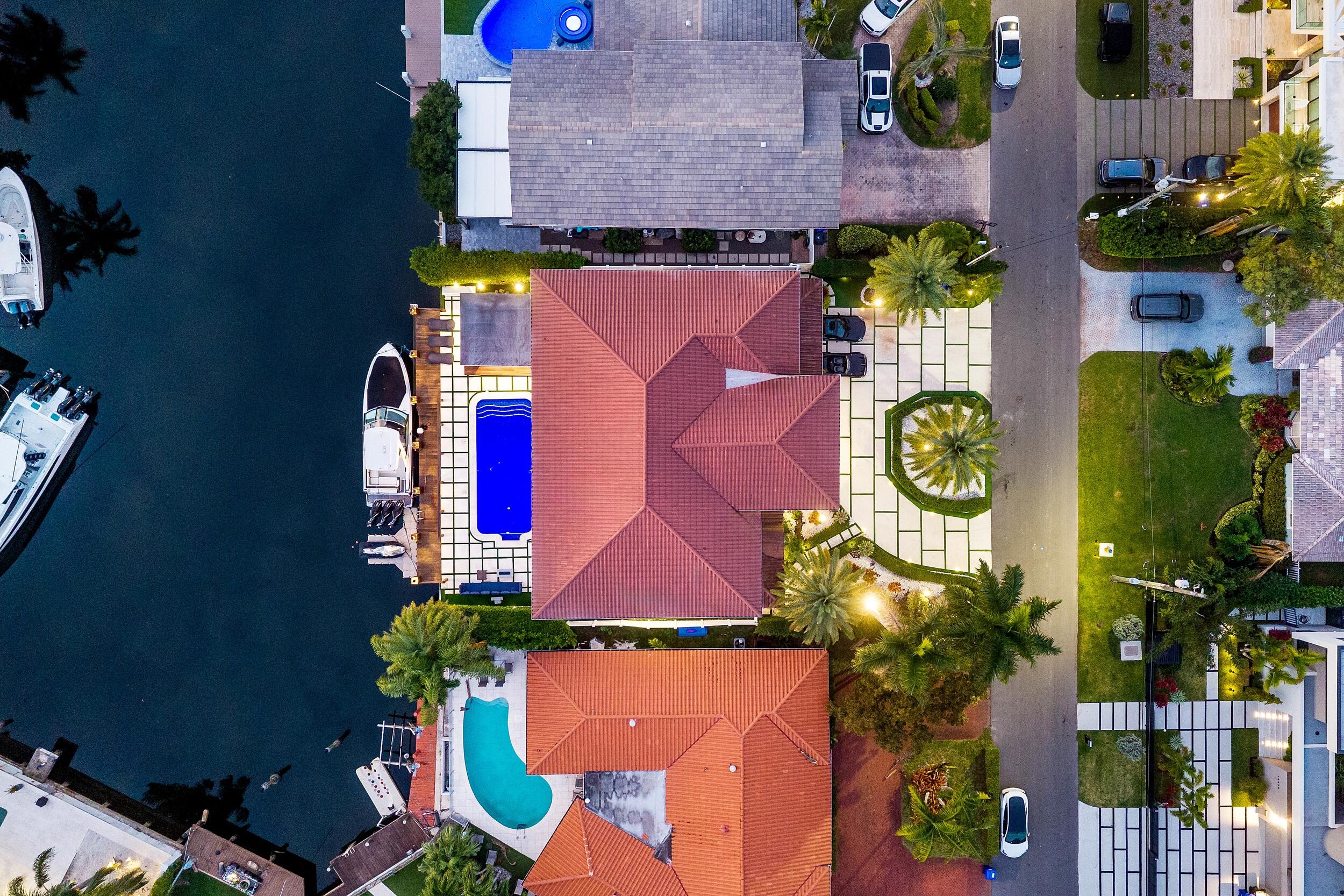 EASTERN SHORES - Residential