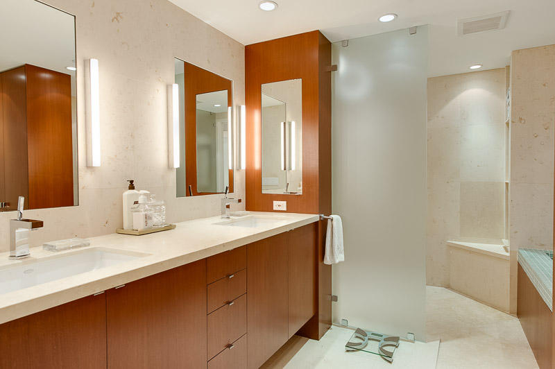 TWENTY ONE HUNDRED CONDO - Residential