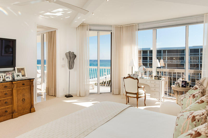 TWENTY ONE HUNDRED CONDO - Residential