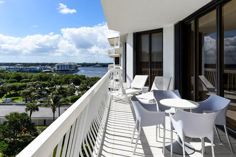 TWENTY ONE HUNDRED CONDO - Residential